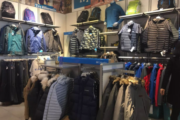 運(yùn)動(dòng)服裝門店